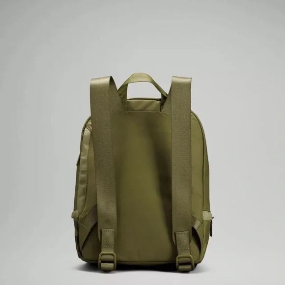 City Adventurer Backpack Mini - Picture 13 of 15